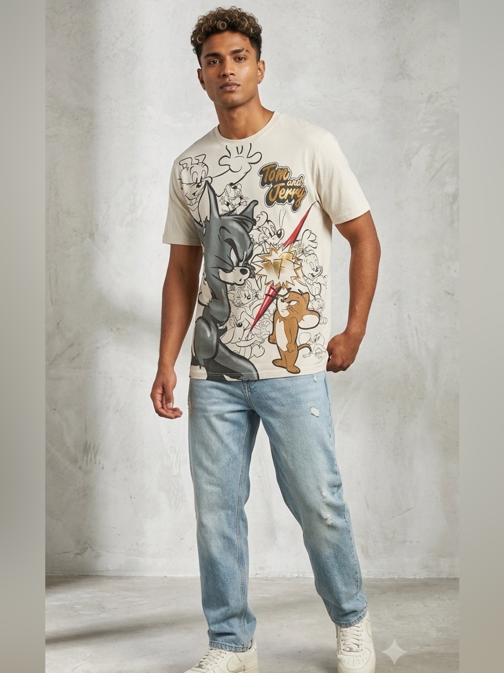Vintage Tom and Jerry Graphic Tee in Cream Y2K